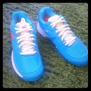 Babolat tennis shoes, brand new!